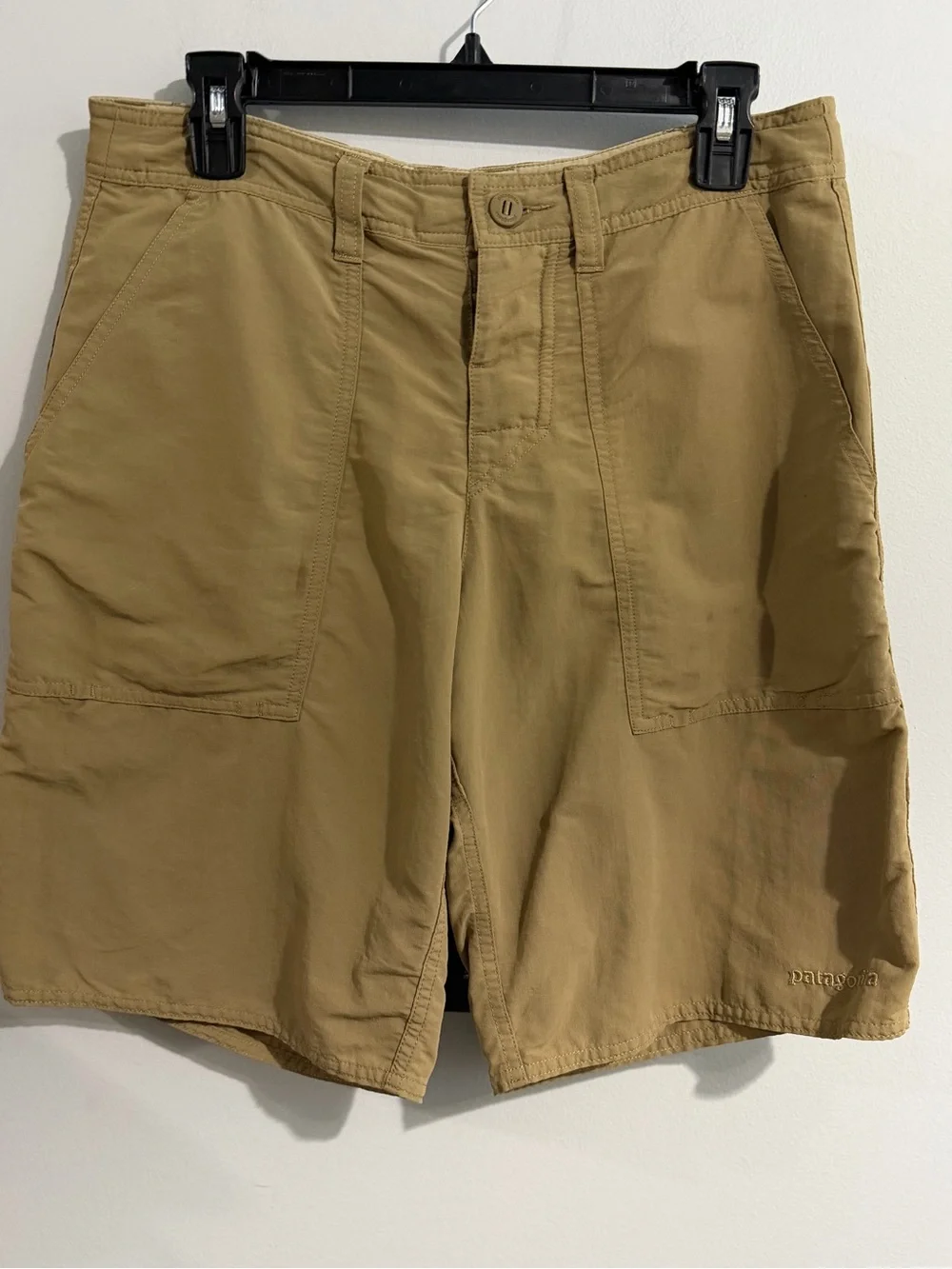 Patagonia Wavefarer Stand Up Shorts 20” Men’s Size 30 Tan Hiking Outdoor